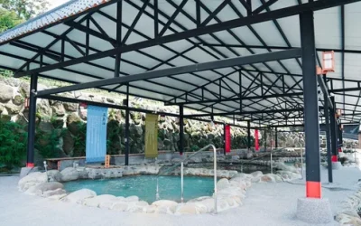 Tainan: Hushan Resort - Public hot spring including rock bath