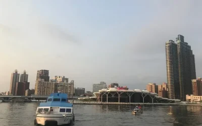 Cruise Tour around the Coast in Kaohsiung