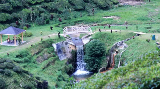 Xiaoliuqiu Semi-Submarine & 3 Water Activities Experience