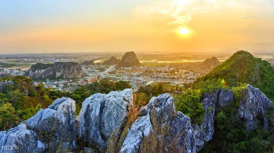 Let’s Go Bike Singapore: Bike and Bites Heritage Tour