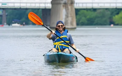 Downtown to Barton Springs Kayak Tour in Austin Downtown to Barton Springs Kayak Tour in Austin