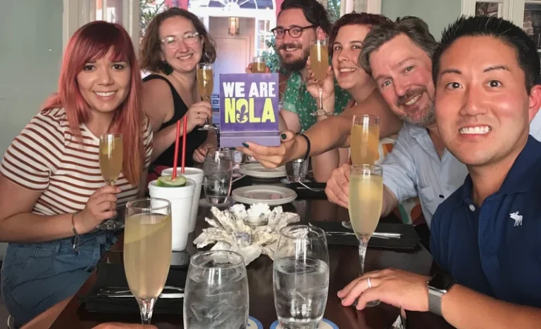 Cocktail and Food History Tour in New Orleans
