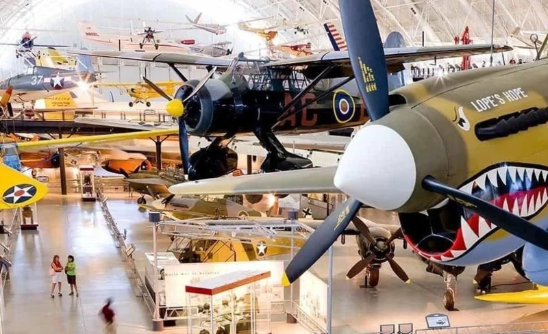 Smithsonian's National Air and Space Museum Tour in Washington DC