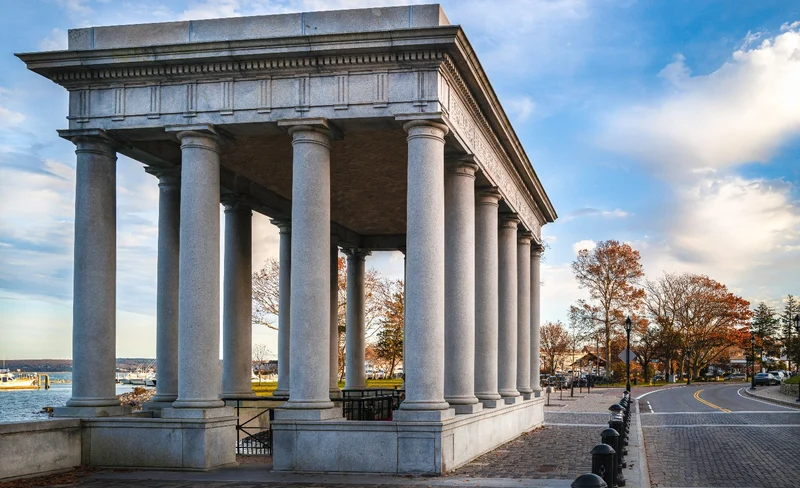 Self-Guided Historical Walking Tour in Plymouth 15 Self-Guided Historical Walking Tour in Plymouth