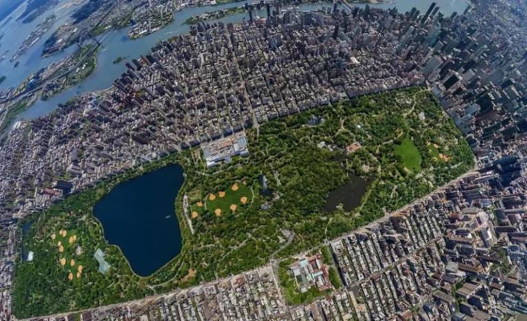 New York City: Horse-Drawn Carriage Tour Through Central Park