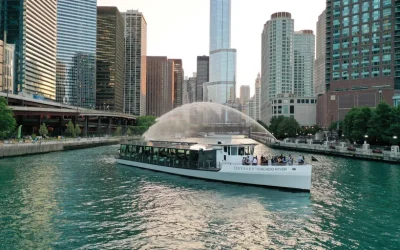 Gourmet Brunch, Lunch, or Dinner River Cruise in Chicago