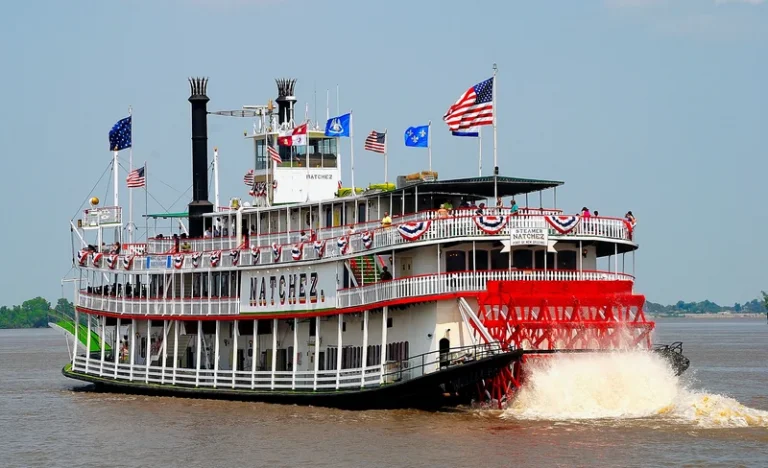 Sunday Jazz Cruise Experience in New Orleans with Optional Brunch