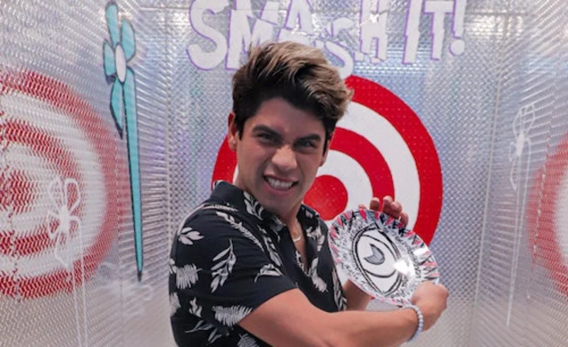 Smash It! Admission at the Museum of 3D Illusions in San Francisco