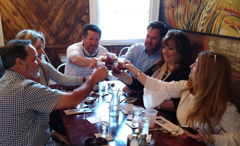 New Orleans Garden District Food, Drinks, and History Walking Tour 8 New Orleans Garden District Food, Drinks, and History Walking Tour