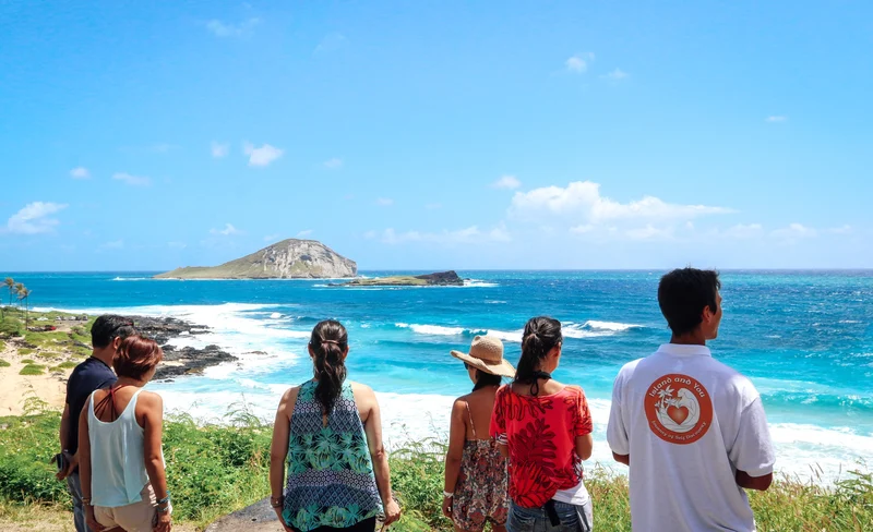 Oahu Circle Island Tour with Malasadas and Garlic Shrimp