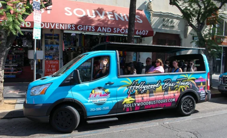 Real Hollywood Celebrity Homes Tour in Los Angeles