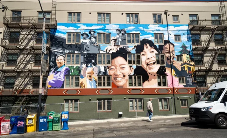 Chinatown Food and History Small Group Walking Tour in San Francisco