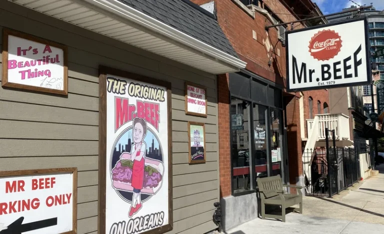 Downtown Chicago TV & Movie Sites Tour