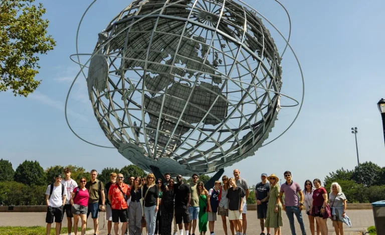 Manhattan, Bronx, Queens & Brooklyn Tour from New York