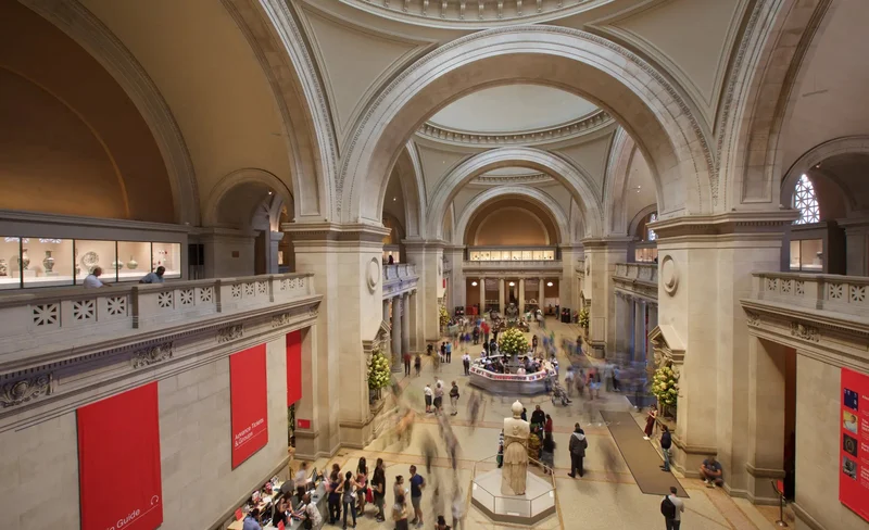 Visit Met Museum of Art & 3h Manhattan Walking Tour