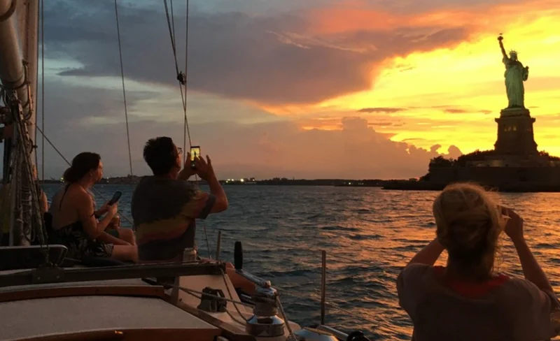 Sightseeing Sail Experience with Brooklyn Sail in New York 18 Sightseeing Sail Experience with Brooklyn Sail in New York