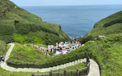 Northeast Point Bitoujiao Park & San Diaojiao Lighthouse & Waiao Beach & Lanyang Museum Day Tour