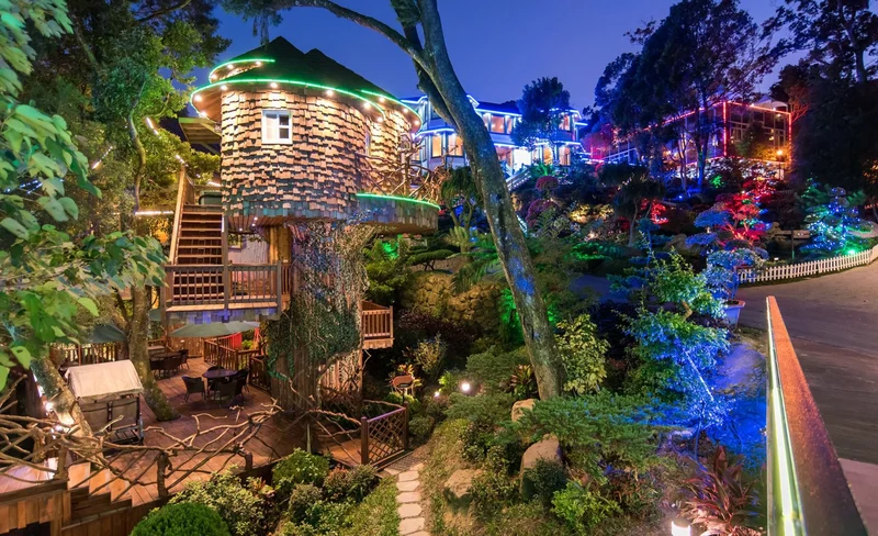 Bathhouse For 2 at Miaoli Shi Tang Spring