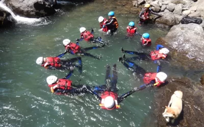 Zhongkeng River Trekking Experience in New Taipei