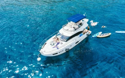 Luxury Yacht Experience at Lambai Island