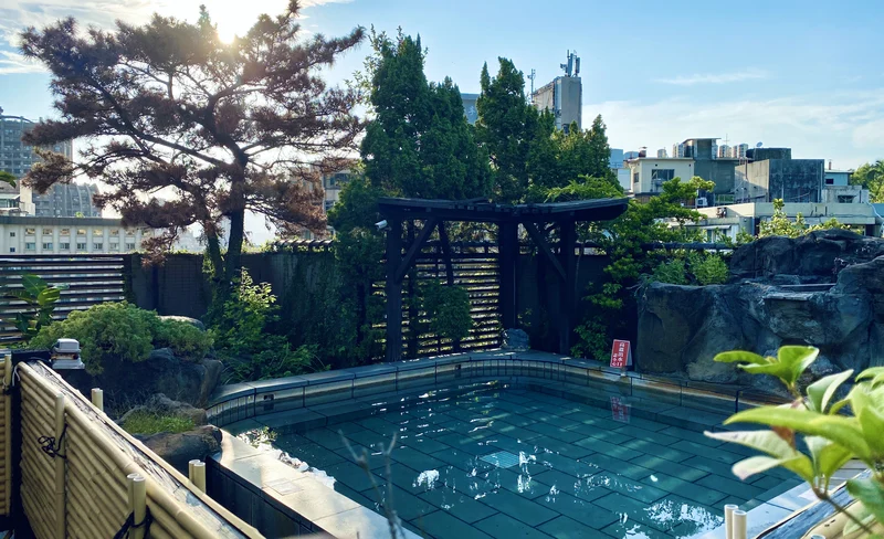 Royal Courtyard Massage Experience in Taipei