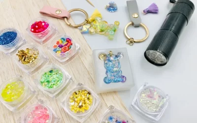 Taipei: One-day jewelry designer DIY handicraft course (UV hair accessories & pendant series)