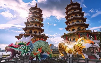 Private Custom Kaohsiung Day Tour