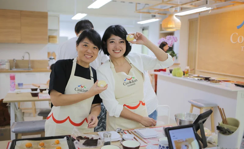 Crystal Diamond Accessories DIY Experience in Taipei