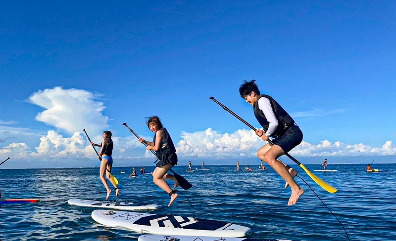 SUP and Canoe Experience in Kenting