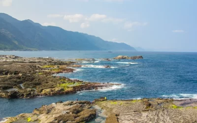 Hualien: SUP Experience at Changhong Bridge on Xiuguluan River