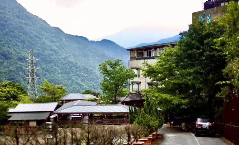 ytae5t6x348jdy4axdys